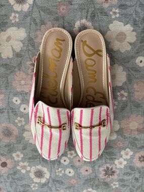 Sam Edelman Cream and Pink Striped Slip-On Loafers with Gold Bit
